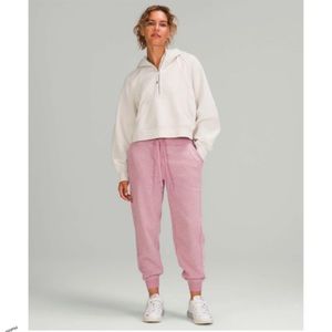 Lululemon Scuba High-Rise Jogger
